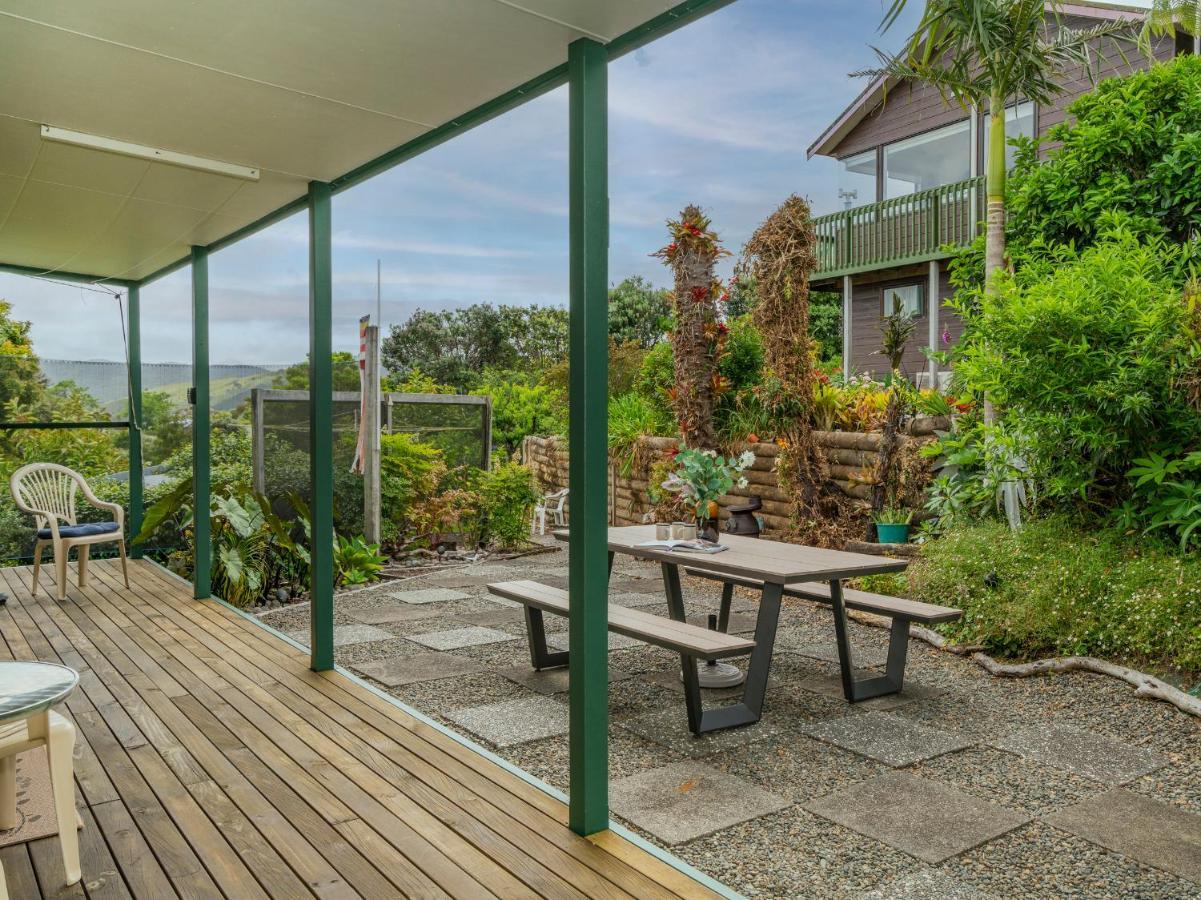 The Bach - Whitianga Holiday Home Exterior photo